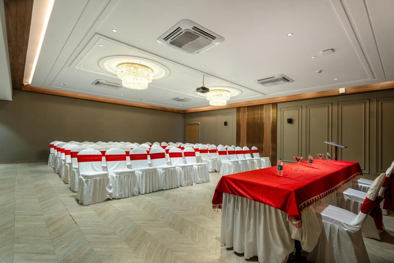 Viera Elite - Jubilee Hills Ξενοδοχείο Χιντεραμπάντ Εξωτερικό φωτογραφία